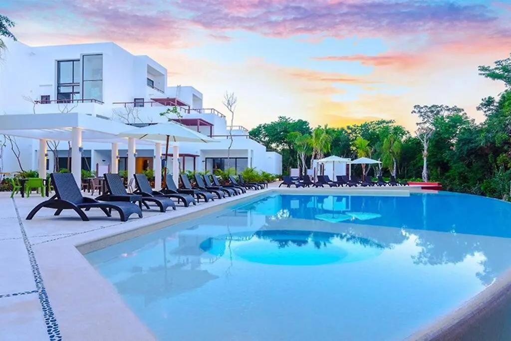 Lux 2Br Condo On Tulum Cc Akumal 0*,  Mexico
