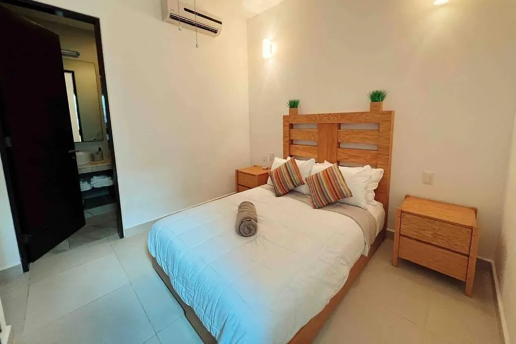 Lux 2Br Condo On Tulum Cc Akumal Mexico