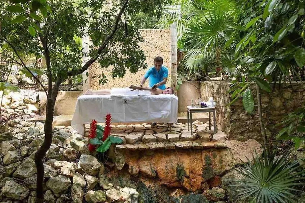 Lux 2Br Condo On Tulum Cc Akumal Mexico